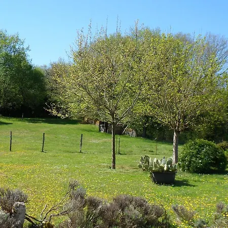 Domaine De La Vaysse Chambres D'hotes Penzion *